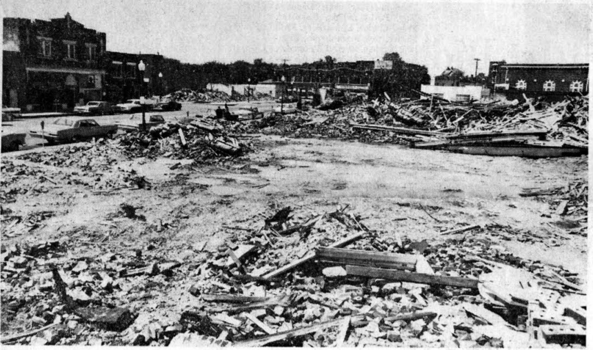 Tribune-Greenwood_Demolition-19670504.png