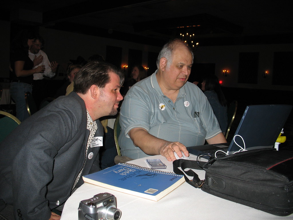 Sean Gleeson and Charles G. Hill at the 2006 Okie Blogger Round-Up. Don Danz photo.