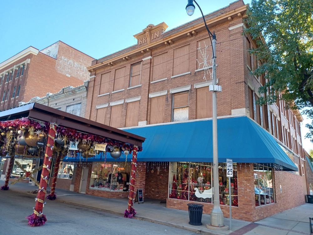 Sapulpa's Brin Building, SE corner of of Park and Dewey, built by Max Meyer and his in-laws, the Brin family of Terrell, Texas